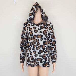 Chelsea & Theodore Leopard Print Hooded Long Sleeve Sweatshirt